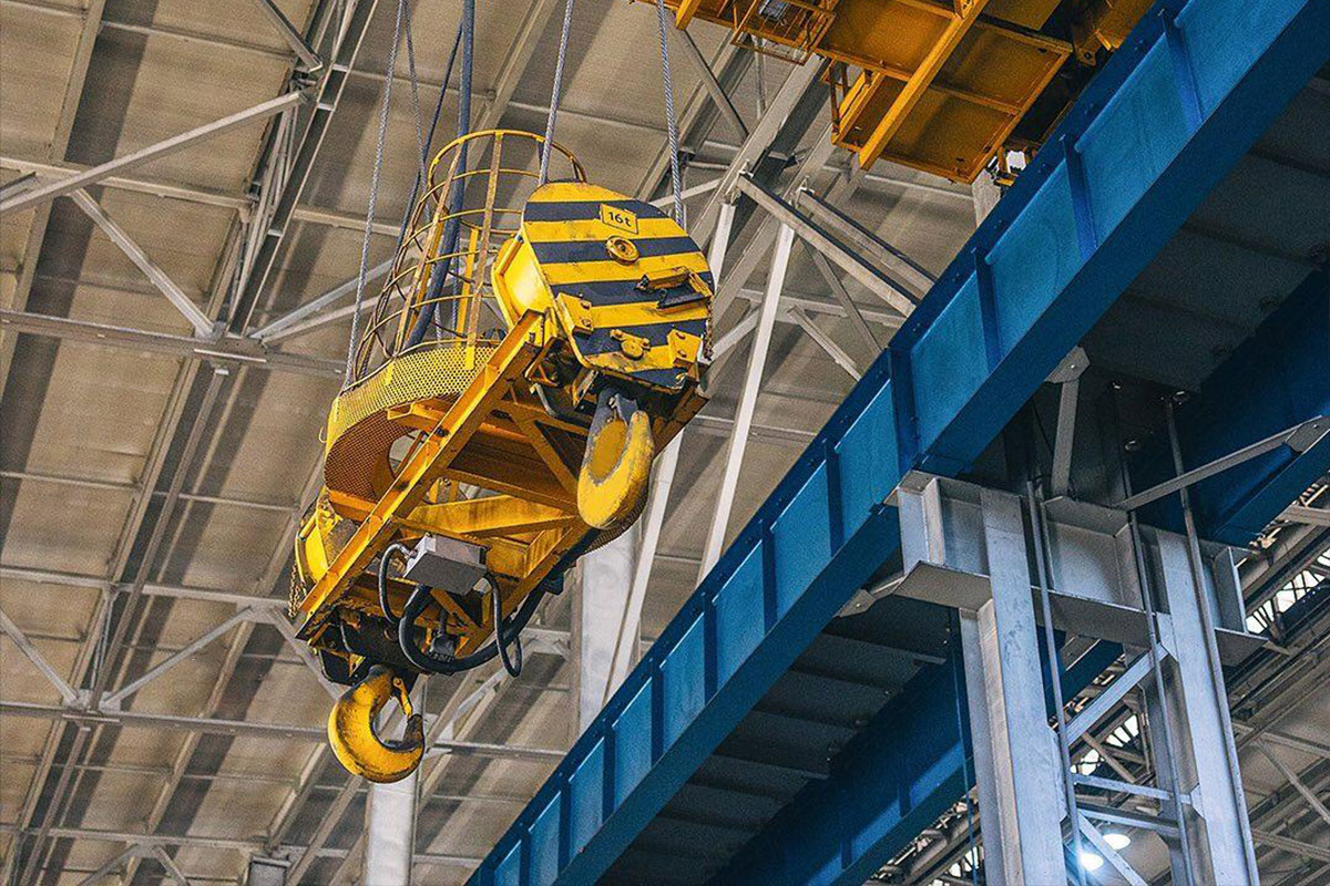 МЗ Балаково завершает пусконаладочные работы для ввода в эксплуатацию двух мостовых кранов грузоподъемностью 25 тонн.